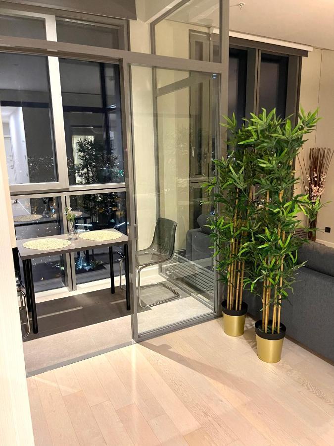 Daire Skyland - 54th Floor Big Luxury Loft İstanbul